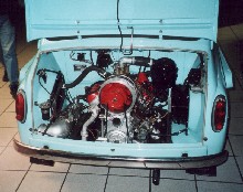 Ruhland_2003_Saporoshez_965_Schultz_Motorraum.JPG