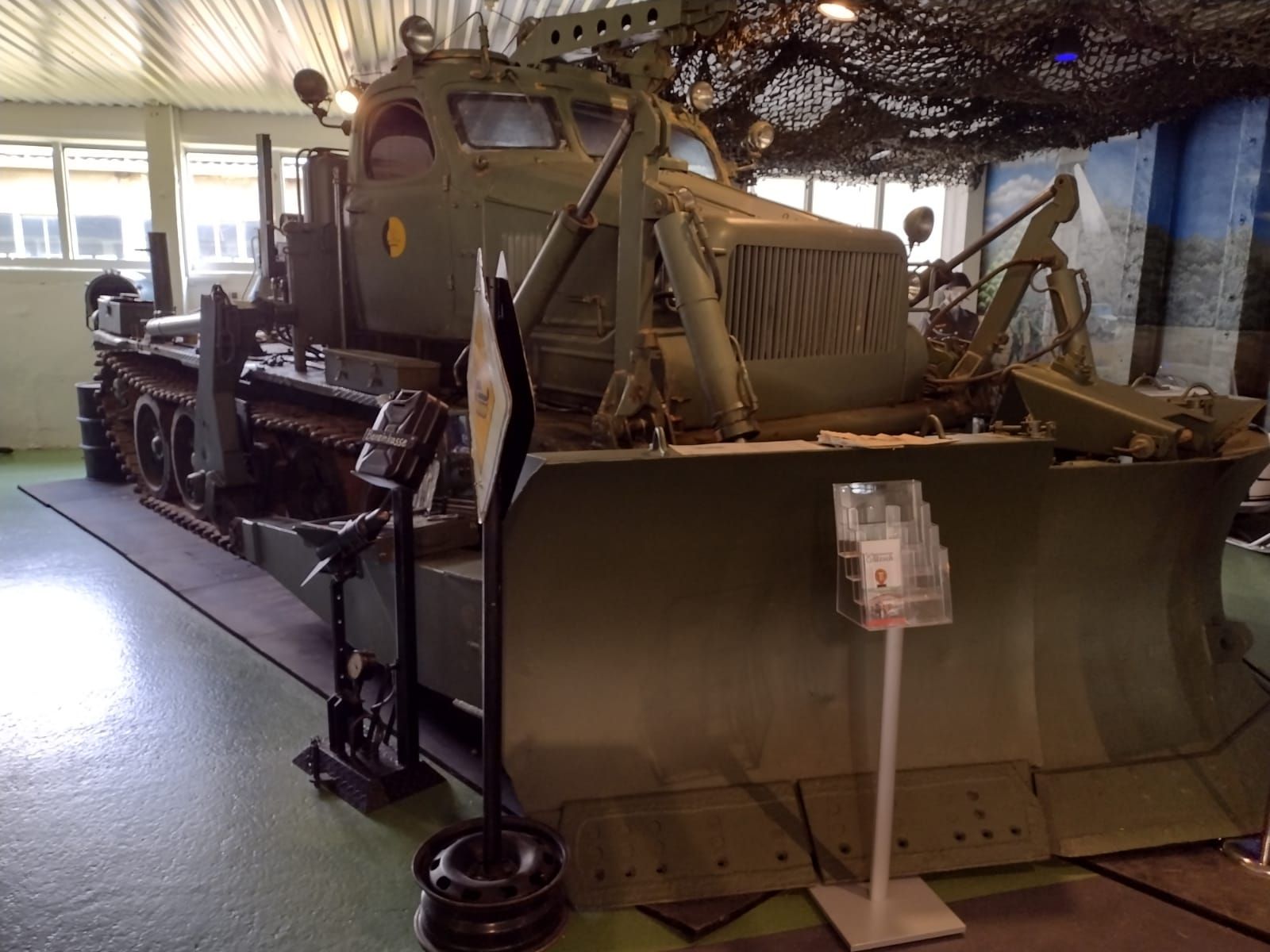 auerbach_2023_084.jpg auerbach_2023_084.jpg