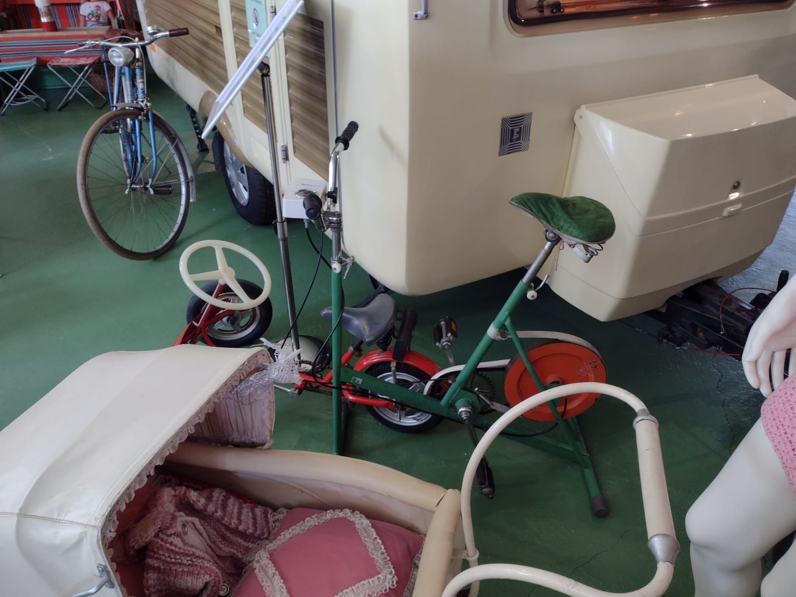 auerbach_2023_096.jpg auerbach_2023_096.jpg