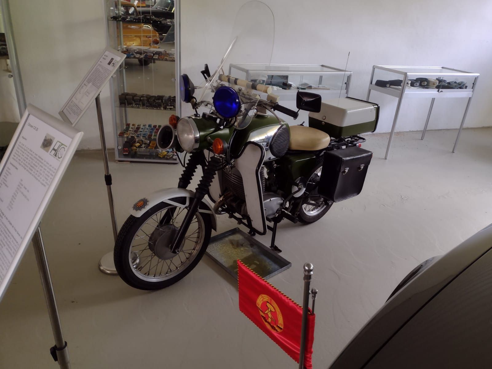 auerbach_2023_116.jpg auerbach_2023_116.jpg